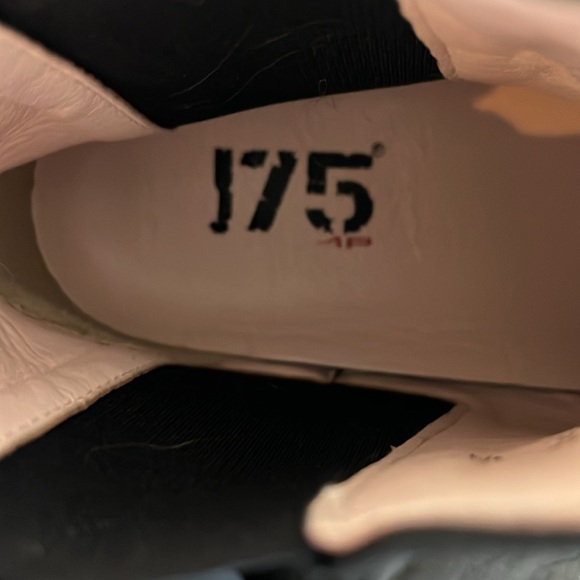 J75 by Jump black leather round toe pull on Chelsea boots - Picture 4 of 5